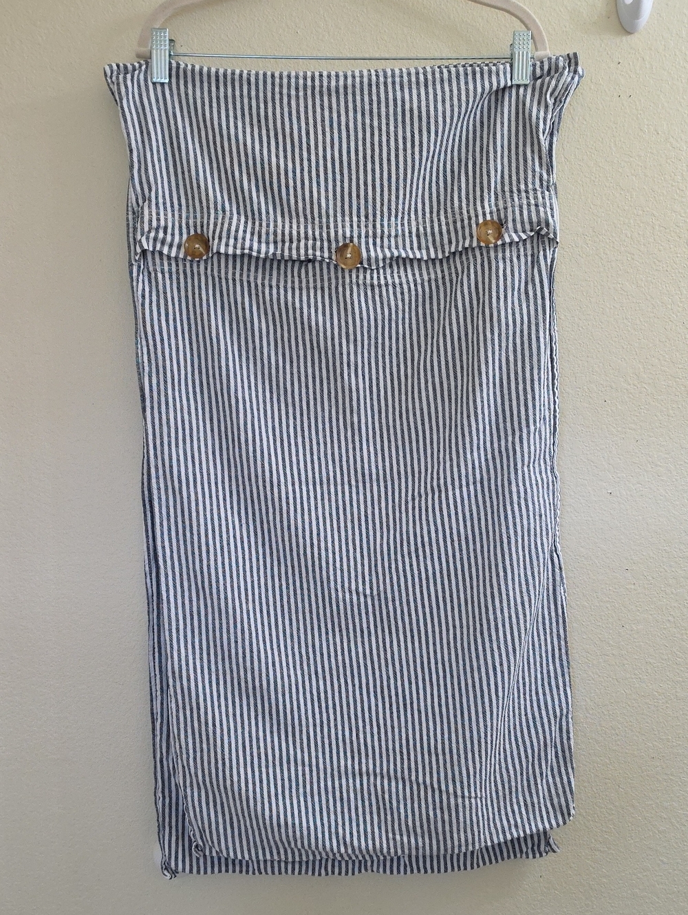Pottery Barn Wheaton Striped Chambray Standard Size Pillowcases (2)